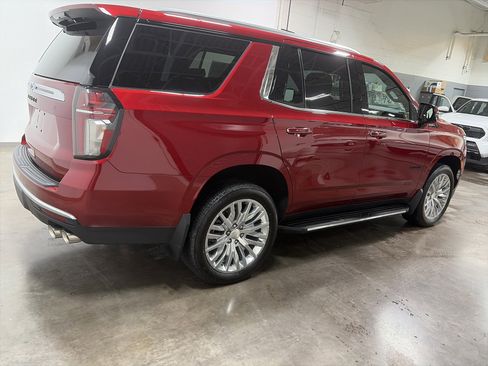 Used 2023 Chevrolet Tahoe High Country image 3