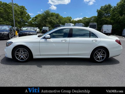 Used 2019 Mercedes-Benz S 560 4MATIC Sedan image 5