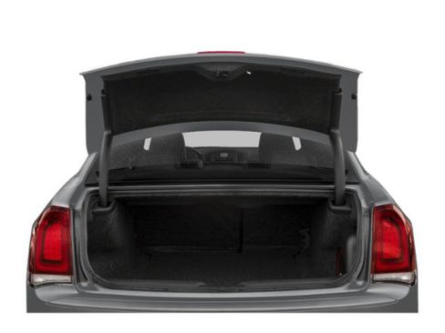 Certified 2018 Chrysler 300 S image 12