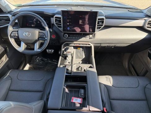 Used 2024 Toyota Tundra Limited image 13