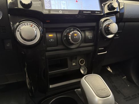 Used 2023 Toyota 4Runner TRD Off-Road Premium w/ Off Road Premium Plus Package AWD/4WD image 23