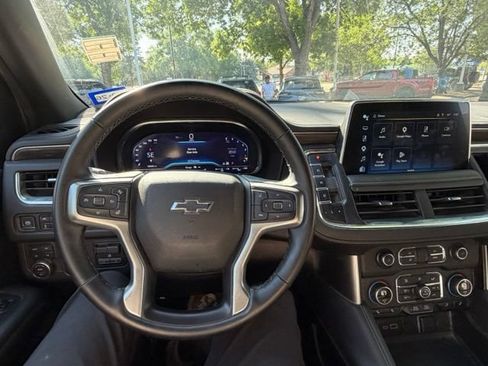 Used 2024 Chevrolet Suburban Z71 w/ Off-Road Capability Package AWD/4WD image 18