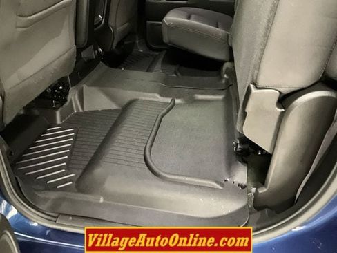 Used 2017 Chevrolet Silverado 1500 LT w/ All Star Edition AWD/4WD image 24