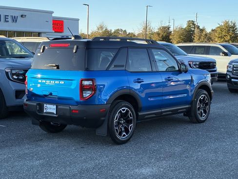 New 2025 Ford Bronco Sport Outer Banks w/ Outer Banks Tech Package+ AWD/4WD image 5