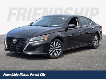 Used 2025 Nissan Altima 2.5 SV