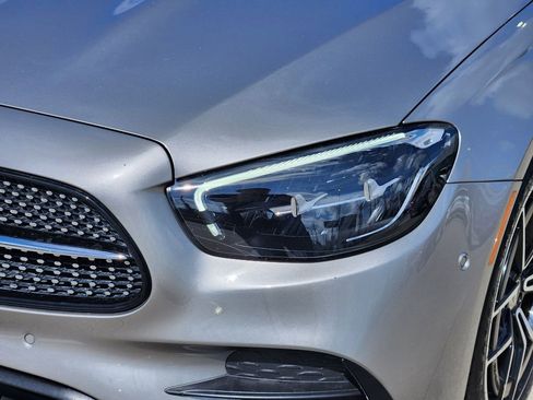 Used 2021 Mercedes-Benz E 350 Sedan image 9