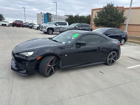 Used 2019 Toyota 86 TRD SE image 6