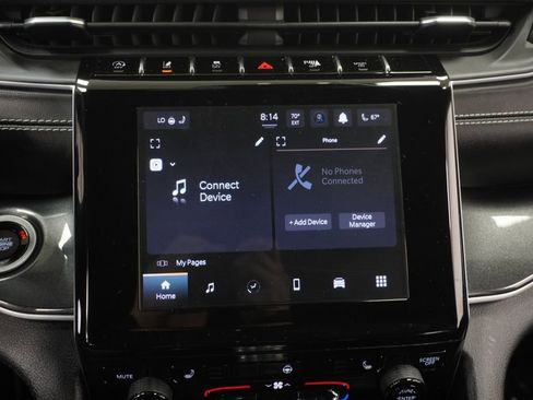 Used 2023 Jeep Grand Cherokee L Altitude image 31