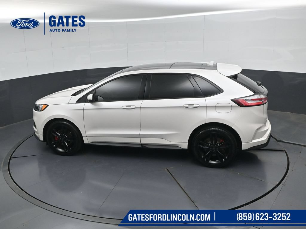 Used 2019 Ford Edge ST w/ Equipment Group 401A AWD/4WD image 53