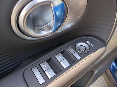 New 2026 Hyundai Ioniq 9 SEL image 11