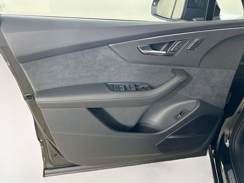 New 2026 Audi SQ7 Premium Plus AWD/4WD image 16
