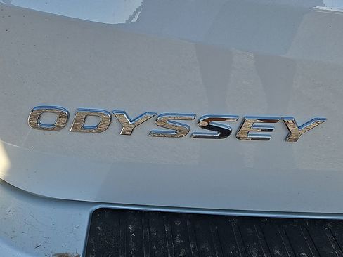 New 2026 Honda Odyssey Elite image 14