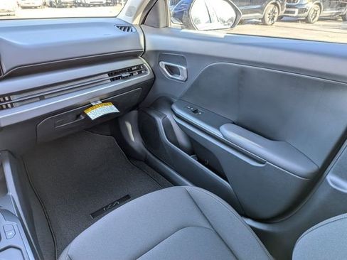 New 2026 Kia K4 FWD image 18