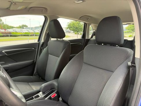 Used 2018 Honda Fit LX image 39