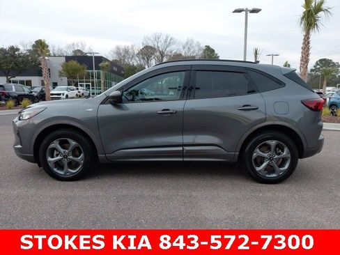 Used 2023 Ford Escape ST-Line image 8