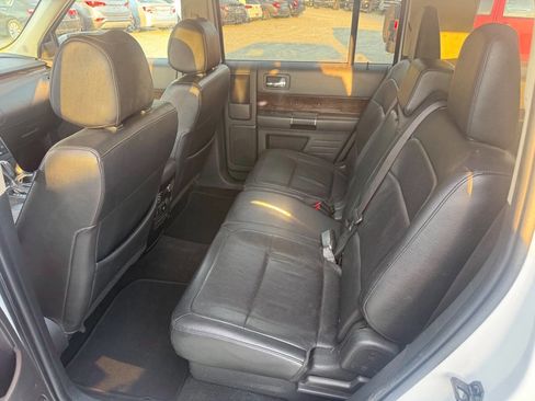 Used 2019 Ford Flex Limited AWD/4WD image 25