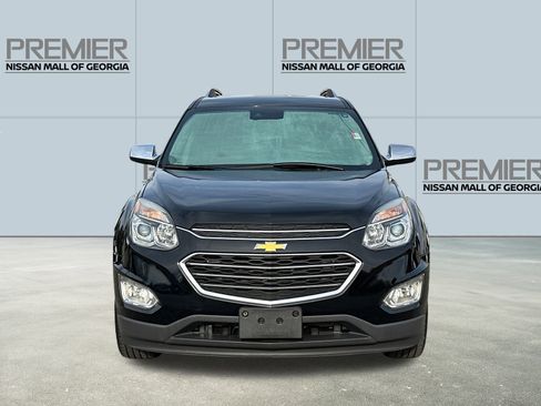 Used 2017 Chevrolet Equinox Premier w/ Enhanced Convenience Package image 2