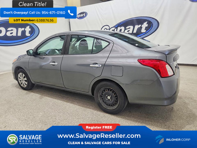 Used 2019 Nissan Versa SV FWD image 3