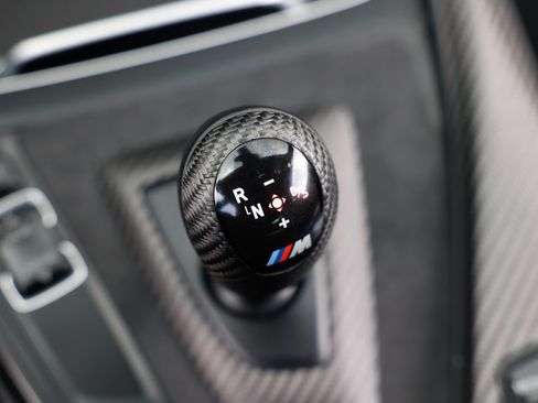 Used 2018 BMW M2 RWD image 45