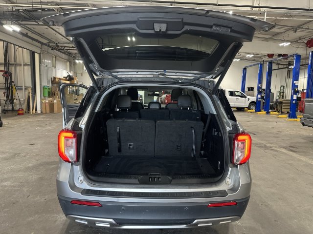 Certified 2023 Ford Explorer XLT w/ Equipment Group 202A AWD/4WD image 25