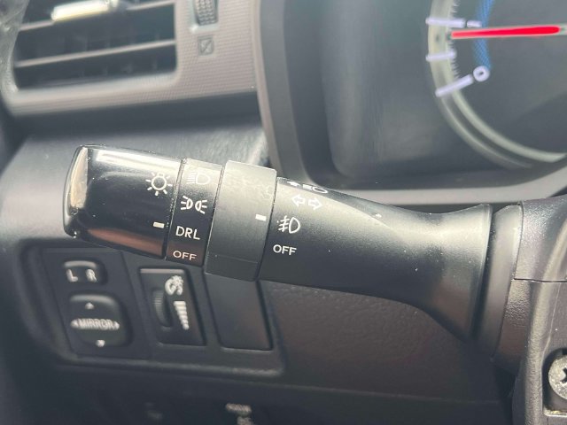 Used 2017 Toyota 4Runner SR5 Premium AWD/4WD image 23