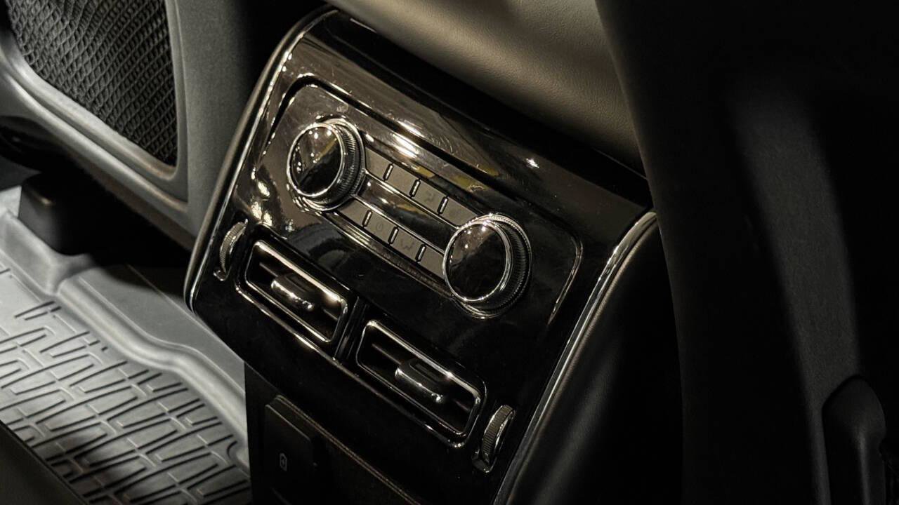 Used 2021 Lincoln Aviator AWD image 45