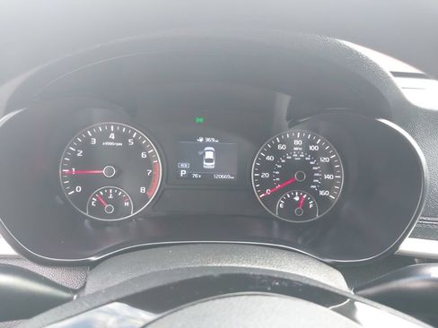 Used 2020 Kia Optima LX FWD image 12