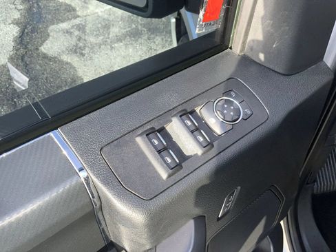 Used 2019 Ford F150 XLT w/ Equipment Group 302A Luxury AWD/4WD image 15
