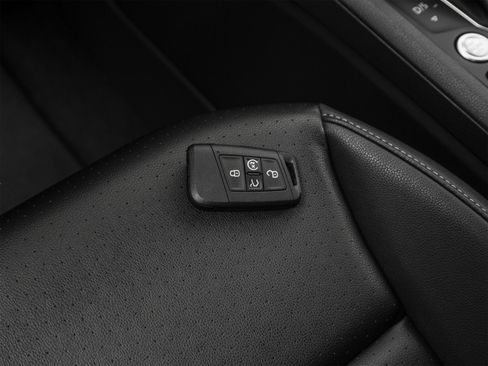 Used 2018 Volkswagen Atlas SE FWD image 41