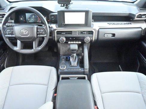 Used 2025 Toyota Tacoma SR5 image 3