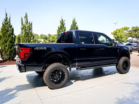 Used 2026 Ford F150 Lariat AWD/4WD image 11