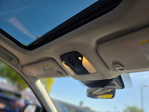 Used 2024 INFINITI QX50 Luxe image 12