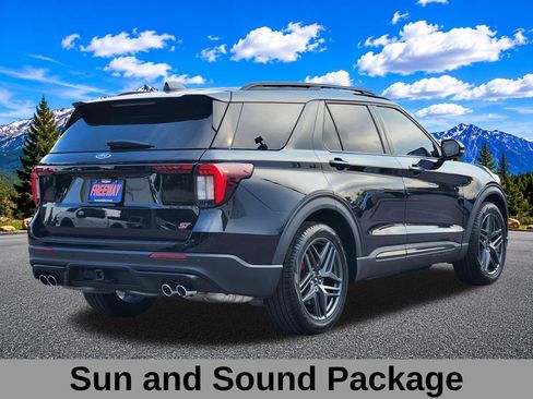 Used 2025 Ford Explorer ST w/ Sun And Sound Package AWD/4WD image 5