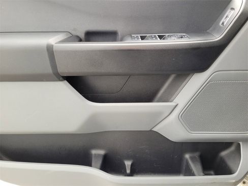 Used 2024 Ford F350 XL w/ XL Chrome Package image 23