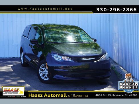 Used 2023 Chrysler Voyager LX FWD image 1