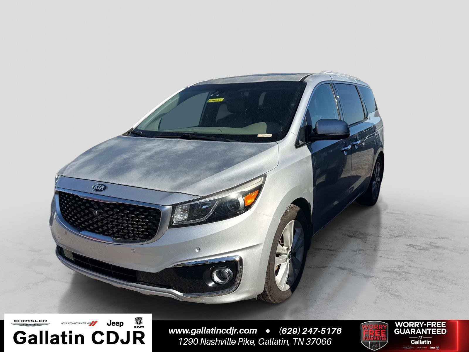 Used 2015 Kia Sedona SX Limited w/ SXL Technology Package FWD image 1