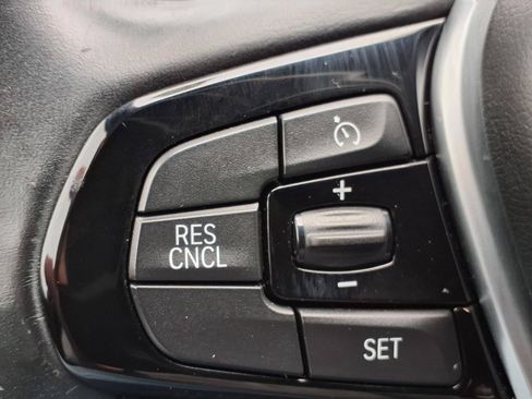 Used 2019 BMW 540i w/ Premium Package RWD image 14