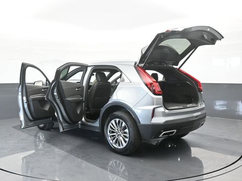 Used 2024 Cadillac XT4 Premium Luxury image 74