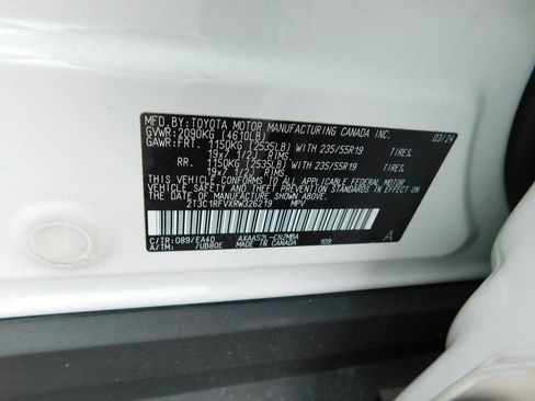 Used 2024 Toyota RAV4 XLE Premium image 9