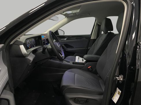 New 2026 Volkswagen Tiguan SE AWD/4WD image 55