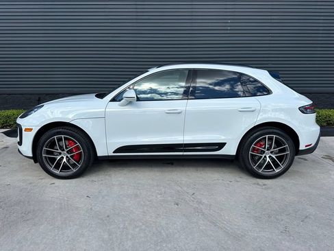 Used 2026 Porsche Macan S AWD/4WD image 2