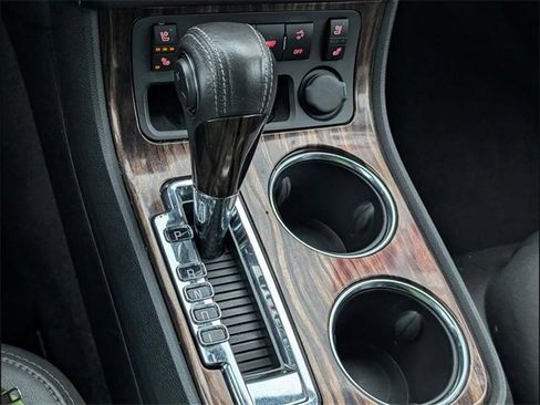 Used 2014 GMC Acadia Denali image 15