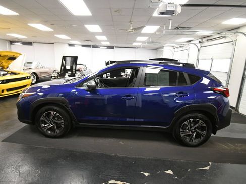 Used 2024 Subaru Crosstrek 2.0i Premium AWD/4WD image 40