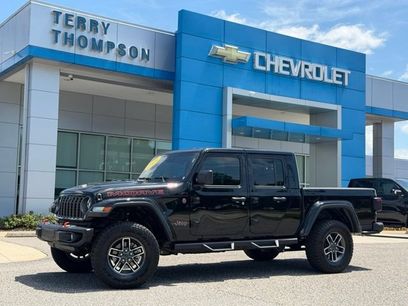 Used 2025 Jeep Gladiator Mojave