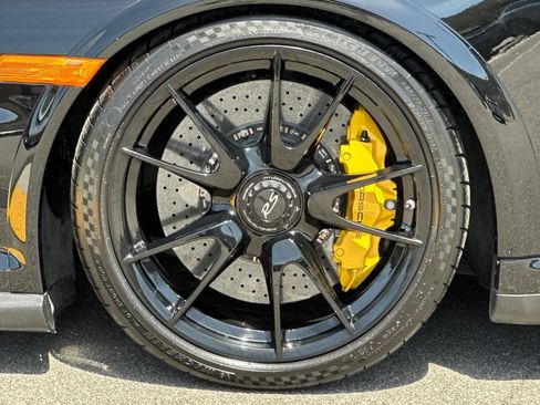 Used 2011 Porsche 911 GT2 RS RWD image 40