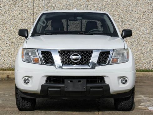 Used 2018 Nissan Frontier SV w/ Value Truck Package image 7