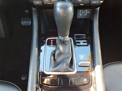 Certified 2022 Jeep Compass Altitude image 17