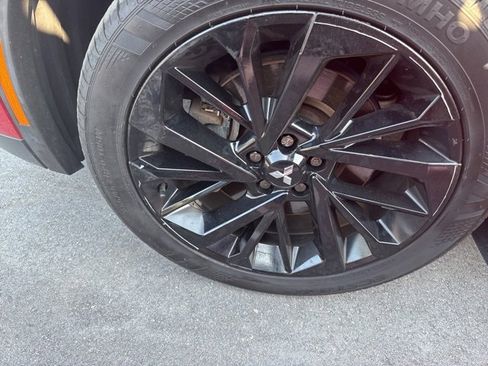 Used 2022 Mitsubishi Outlander SEL Black Edition image 7