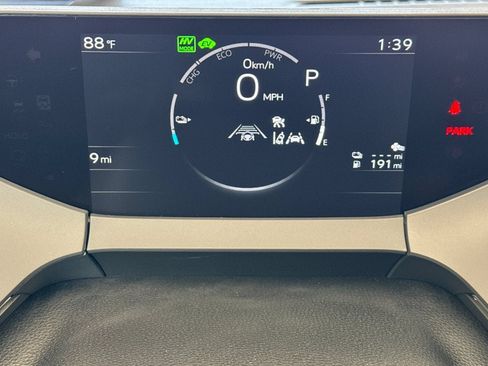 New 2027 Toyota Prius Plug-In Hybrid FWD image 29