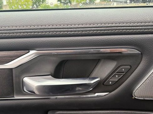 New 2026 RAM 1500 Laramie AWD/4WD image 13